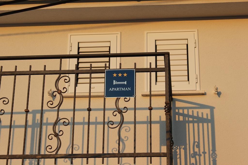 Vila Vito トロギール エクステリア 写真